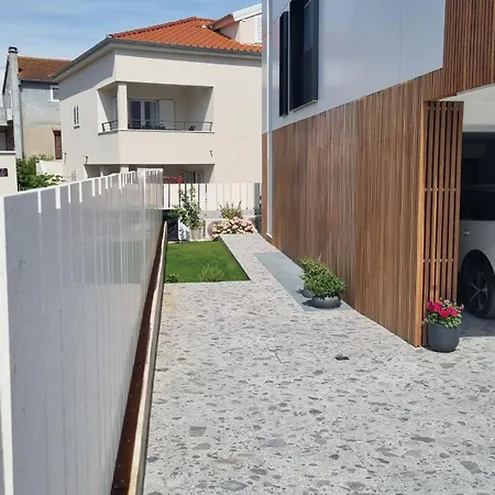 Delta House - Gama Apartman