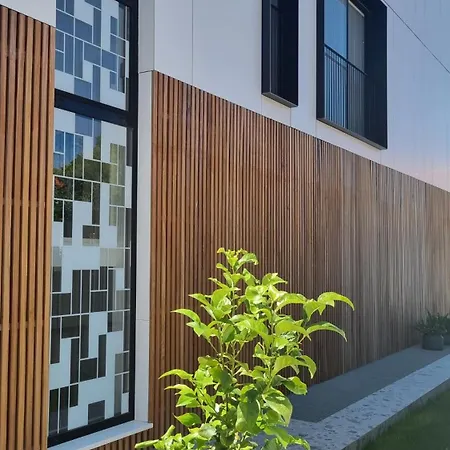 Delta House - Gama ザダル